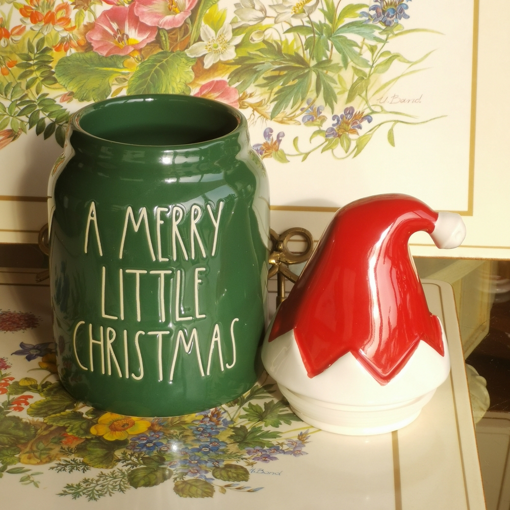 Rae Dunn Red and Green Christmas Cookie Jar - Picture 3 of 8